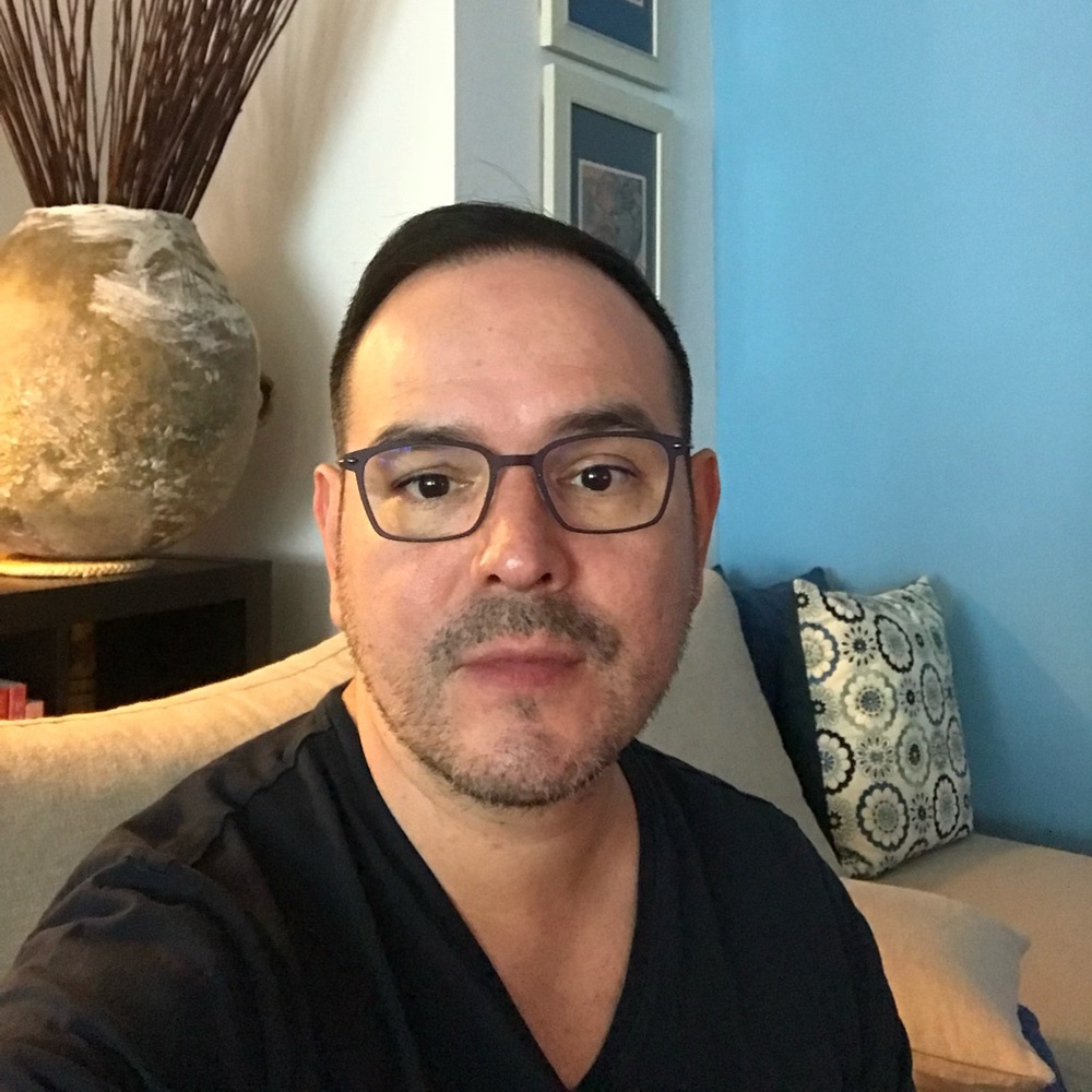 Meet your Posher, Victor